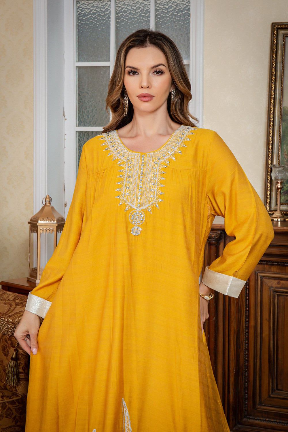 Robe orientale femme Perle de Majesté – Élégance raffinée