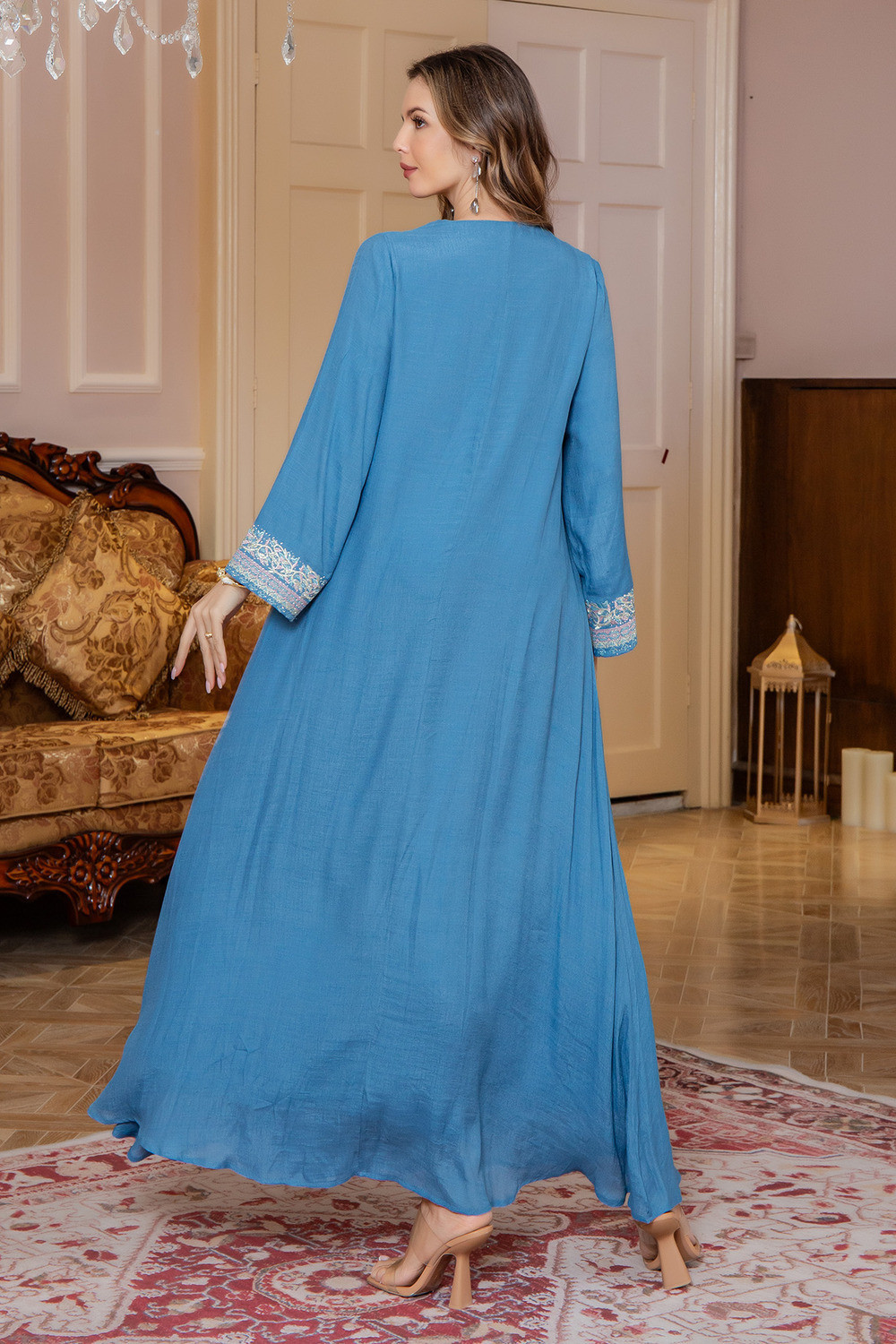 Robe orientale femme Ornement de Lune – Élégance raffinée