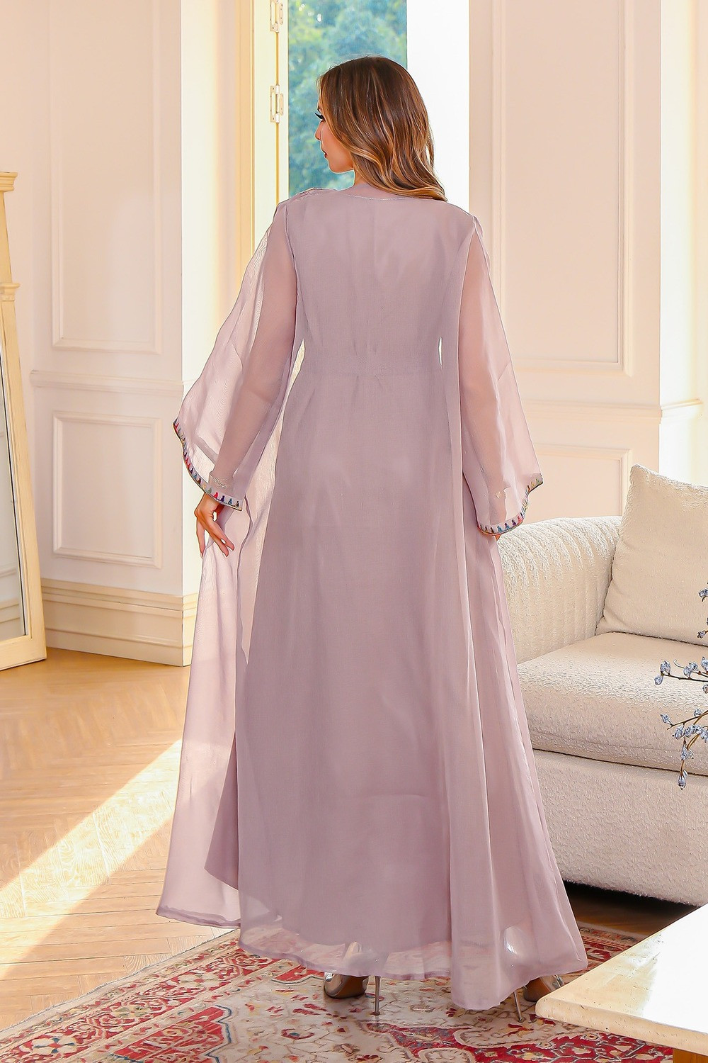 Robe orientale femme Brume Impériale – Élégance raffinée