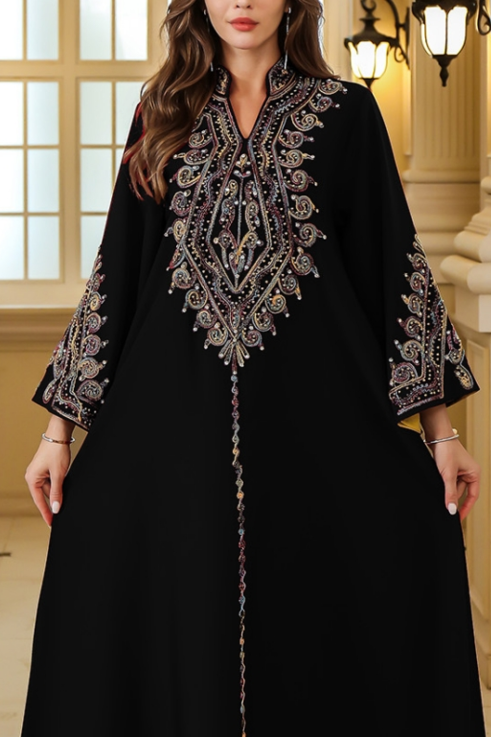 Robe Orientale Élégante Brodée