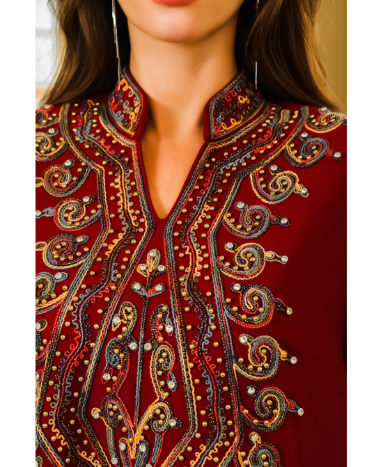 Robe Orientale Élégante Brodée
