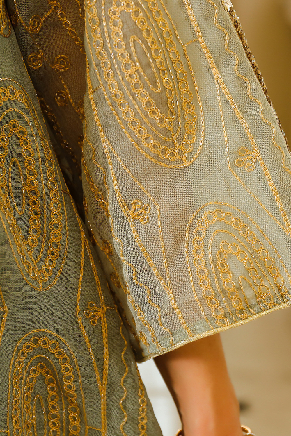 Robe orientale femme Lilas de Perle – Élégance raffinée