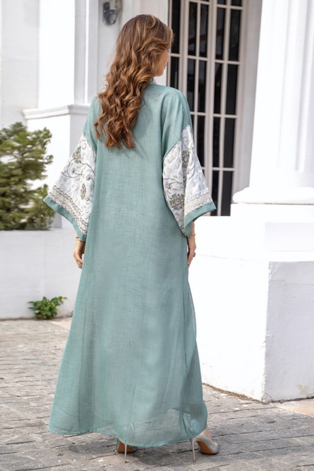 Robe orientale femme Songe d’Atlas – Élégance raffinée