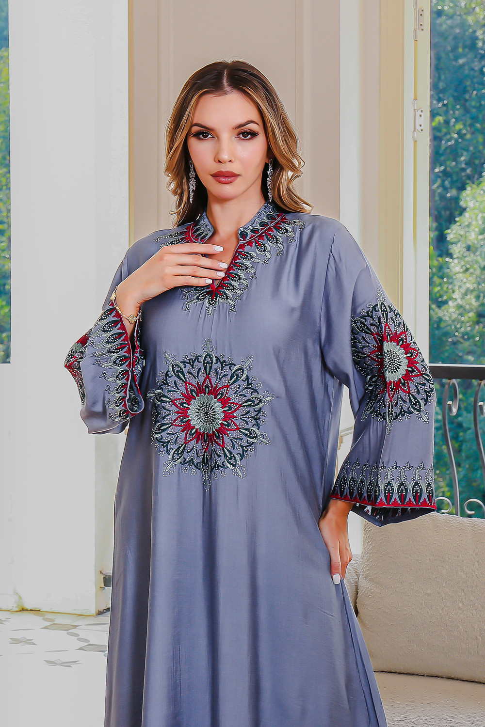 Robe orientale femme Rosace Majesté – Élégance raffinée