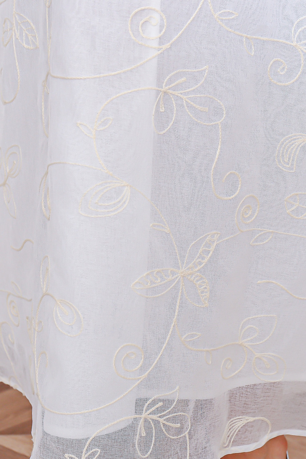 Robe orientale femme Orchidée d’Améthyste – Élégance raffinée