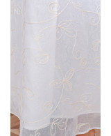 Robe Éthérée Broderie Élégante