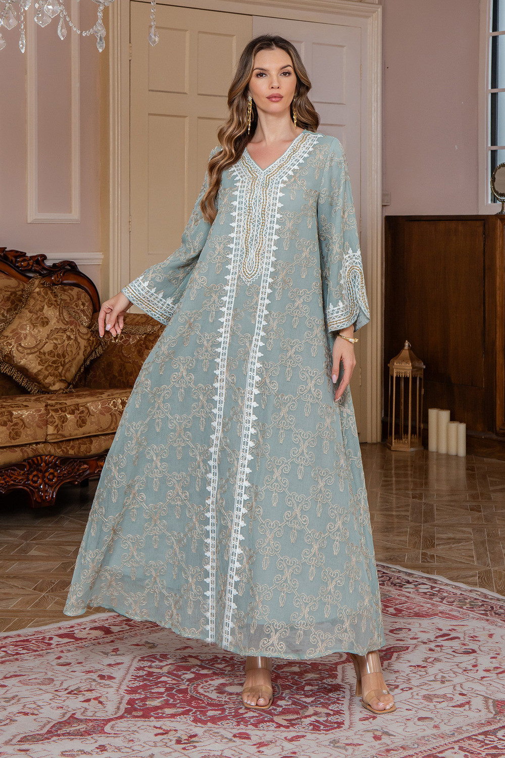 Robe orientale femme Dentelle du Palais – Élégance raffinée