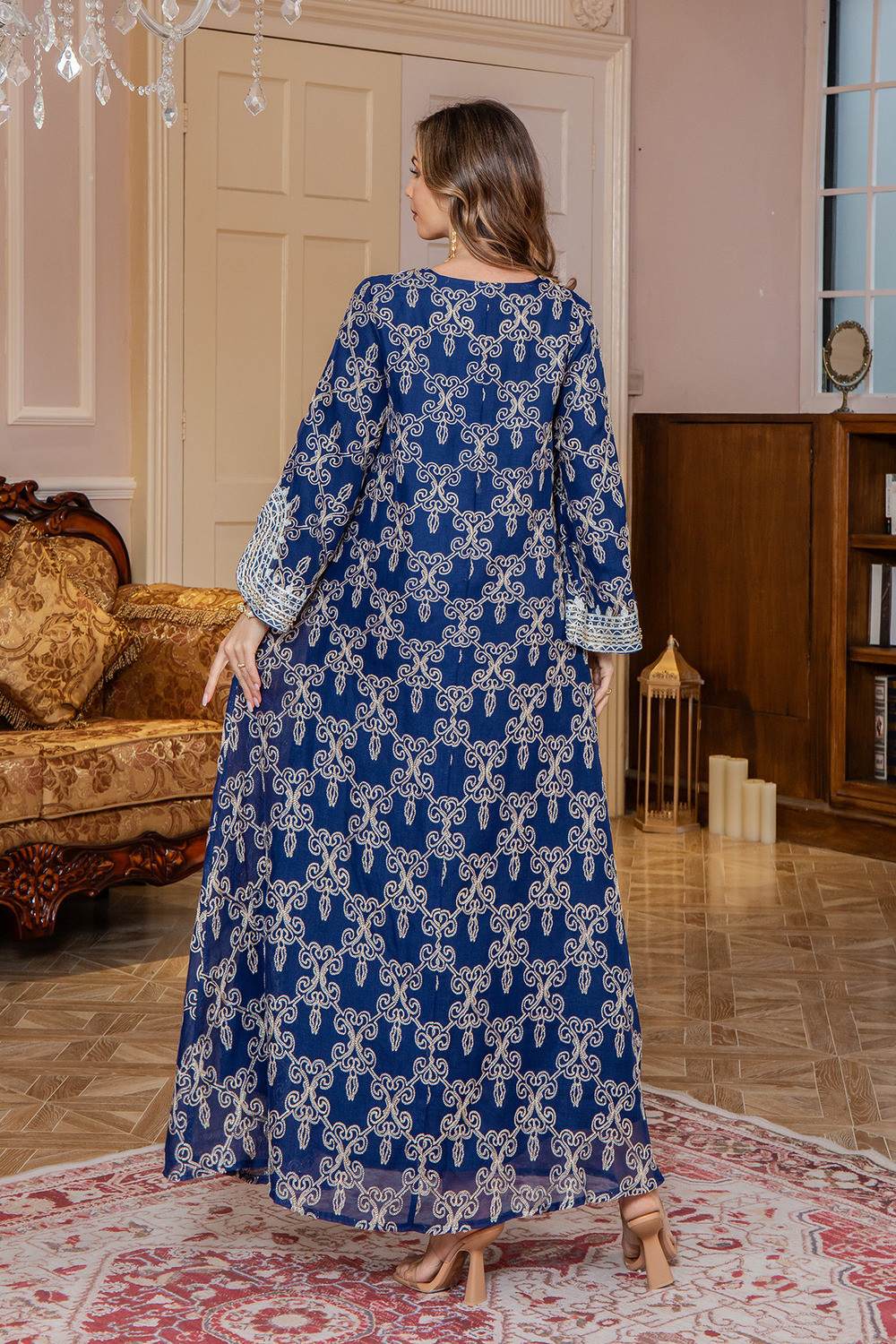 Robe orientale femme Dentelle du Palais – Élégance raffinée