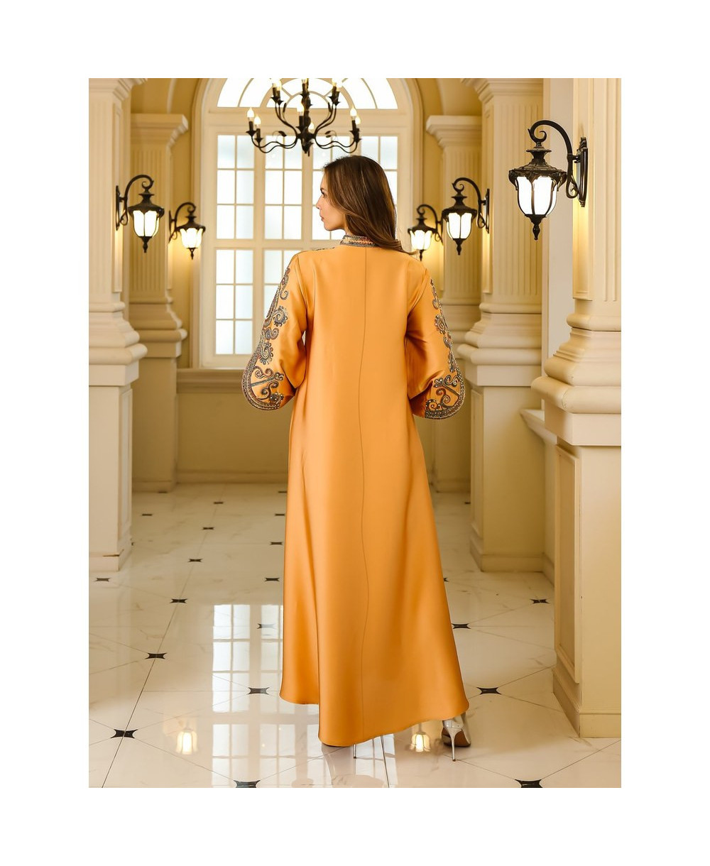 Robe Élégance Orientale vue 1